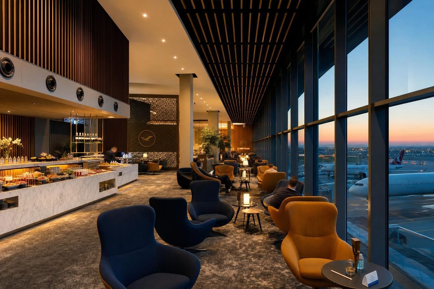 Apron manzaralı lounge salonu