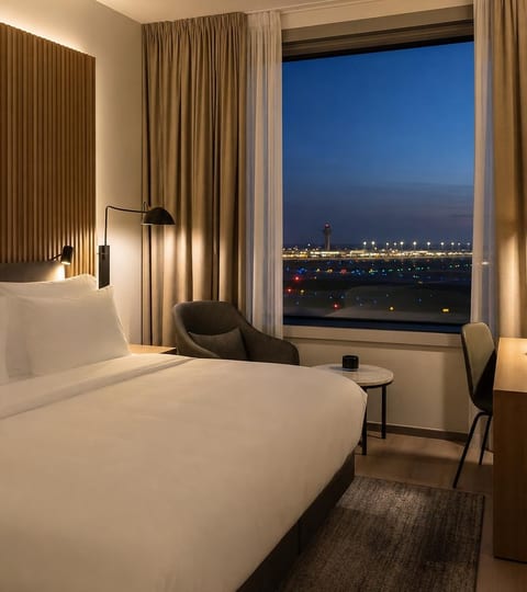 Airport Hotel